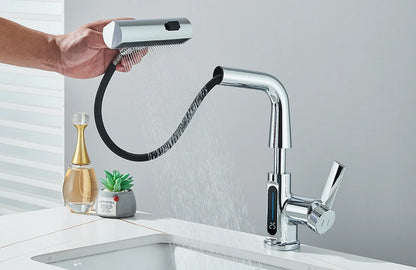 Intelligenter Wasserhahn mit Temperaturanzeige – Eleganz und Technik für Ihr Badezimmer